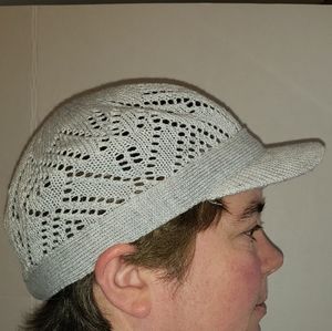 Time and Tru acrylic knitted ladies cap grey